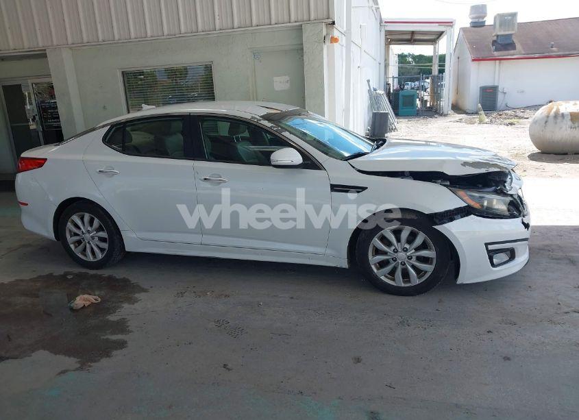 Photo 14 of 2015 Kia Optima EX (VIN 5XXGN4A72FG350868)