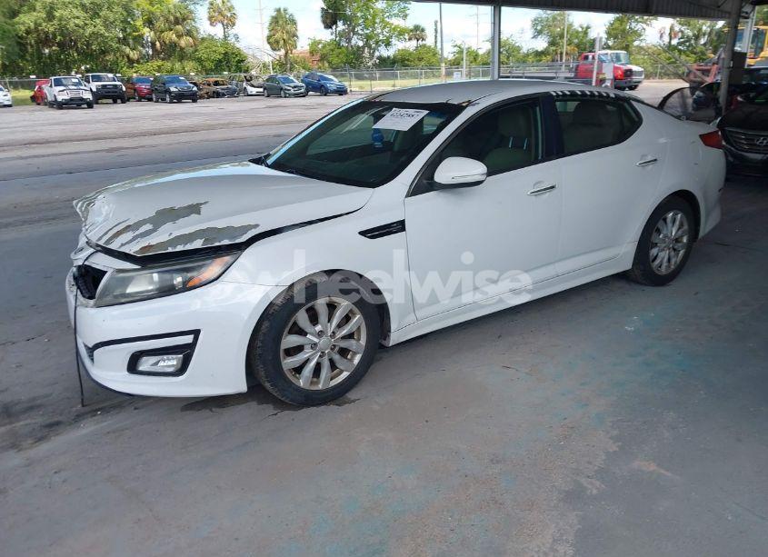 Photo 2 of 2015 Kia Optima EX (VIN 5XXGN4A72FG350868)