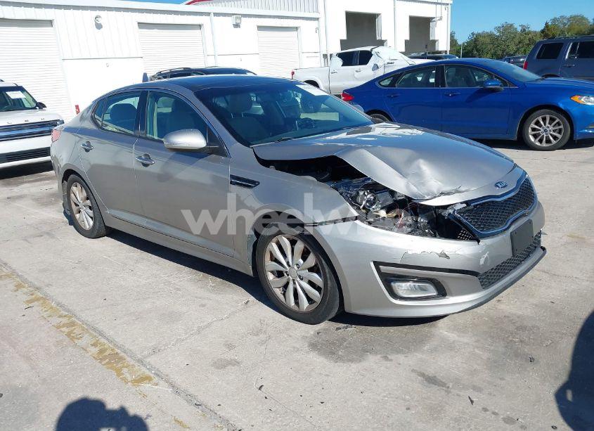 2015 Kia Optima EX (VIN 5XXGN4A72FG360994) main photo