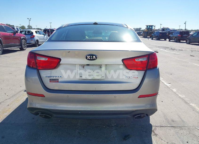 Photo 16 of 2015 Kia Optima EX (VIN 5XXGN4A72FG360994)