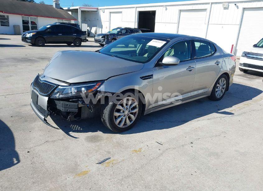 Photo 2 of 2015 Kia Optima EX (VIN 5XXGN4A72FG360994)