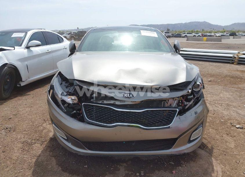 Photo 12 of 2015 Kia Optima EX (VIN 5XXGN4A72FG370344)