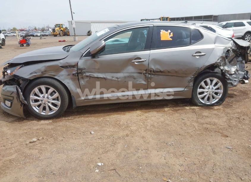 Photo 20 of 2015 Kia Optima EX (VIN 5XXGN4A72FG370344)