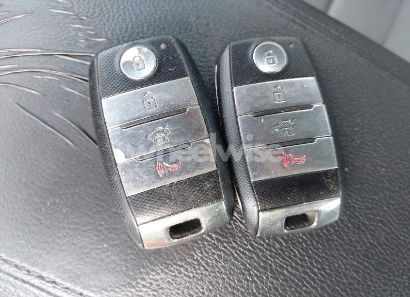 Photo 11 of 2015 Kia Optima EX (VIN 5XXGN4A72FG414486)