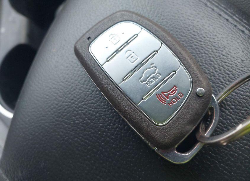 Photo 11 of 2015 Kia Optima EX (VIN 5XXGN4A72FG445625)