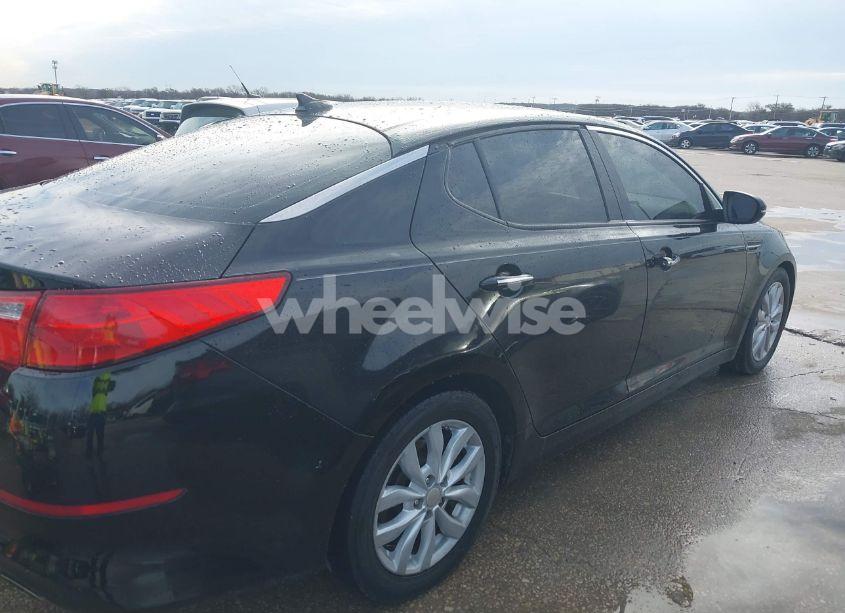 Photo 6 of 2015 Kia Optima EX (VIN 5XXGN4A72FG452512)