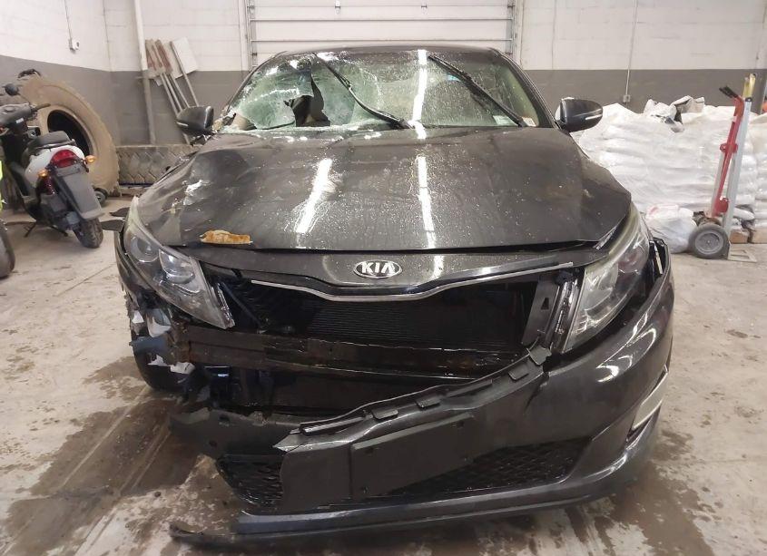 Photo 13 of 2015 Kia Optima EX (VIN 5XXGN4A72FG470489)