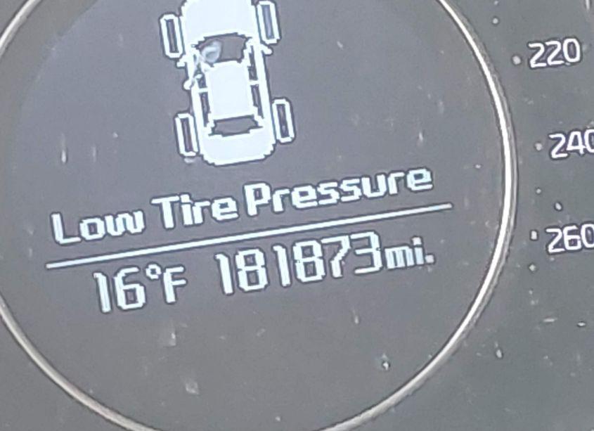 Photo 16 of 2015 Kia Optima EX (VIN 5XXGN4A72FG470489)