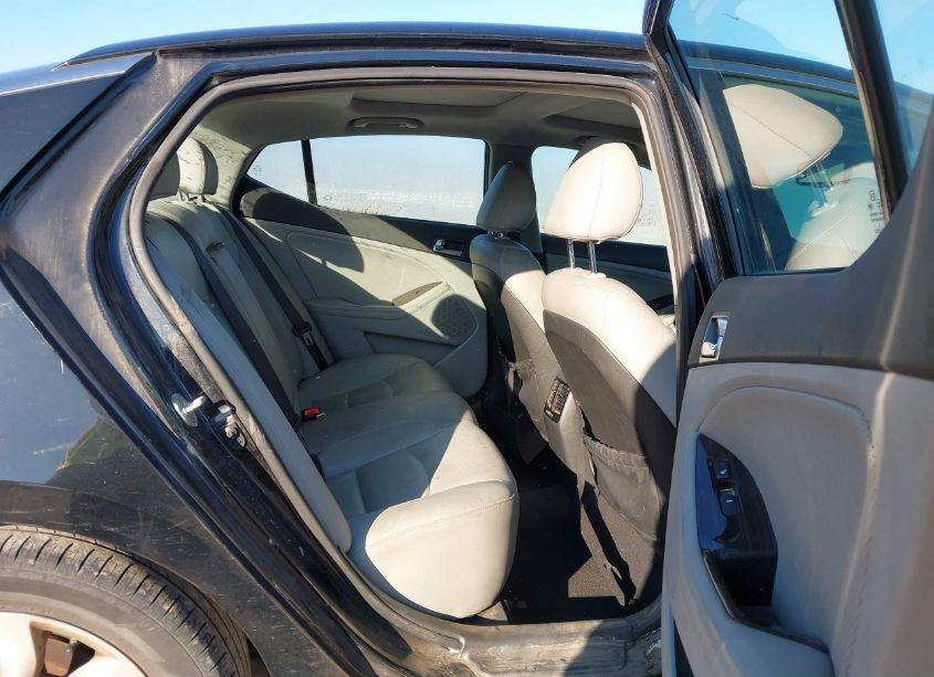 Photo 8 of 2015 Kia Optima EX (VIN 5XXGN4A72FG476003)