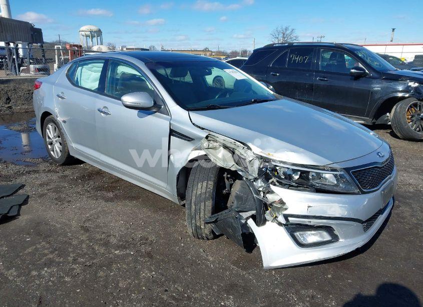 2015 Kia Optima EX (VIN 5XXGN4A72FG502227) main photo