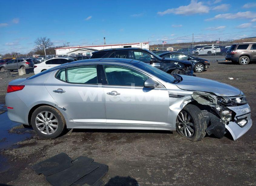 Photo 13 of 2015 Kia Optima EX (VIN 5XXGN4A72FG502227)