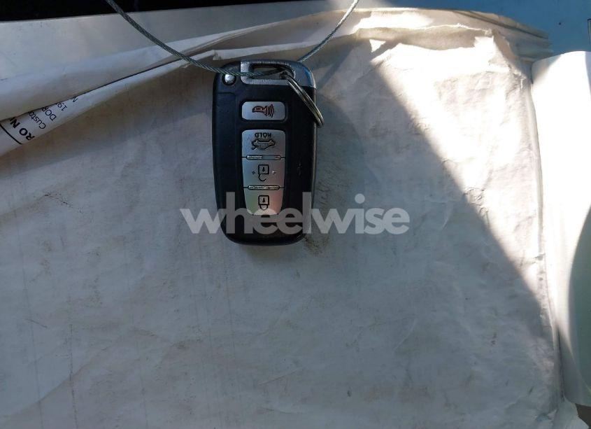 Photo 11 of 2012 Kia Optima (VIN 5XXGN4A73CG035721)