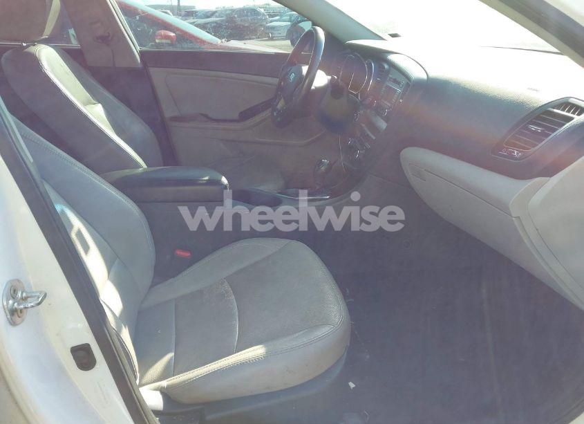 Photo 5 of 2012 Kia Optima (VIN 5XXGN4A73CG035721)