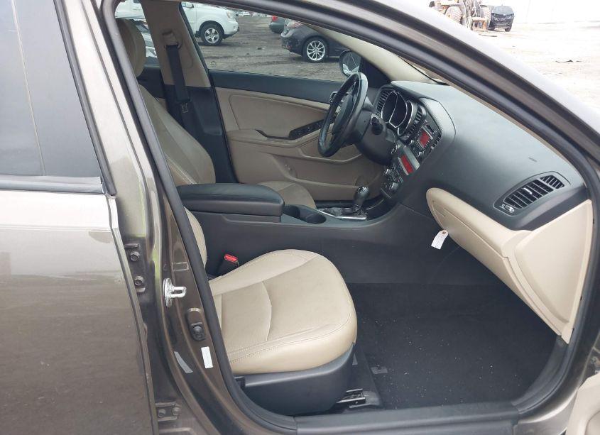 Photo 5 of 2012 Kia Optima EX (VIN 5XXGN4A73CG067679)