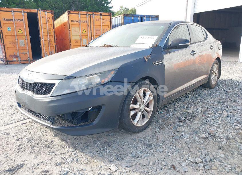 Photo 2 of 2013 Kia Optima EX (VIN 5XXGN4A73DG091000)