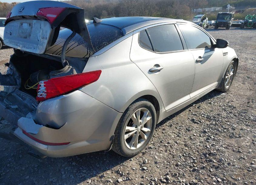 Photo 4 of 2013 Kia Optima EX (VIN 5XXGN4A73DG145332)