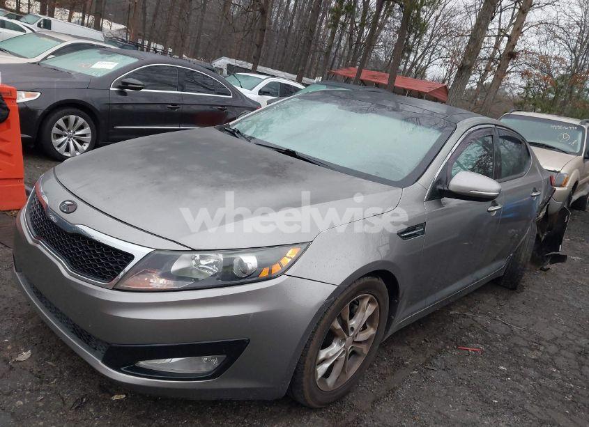 Photo 2 of 2013 Kia Optima EX (VIN 5XXGN4A73DG196734)
