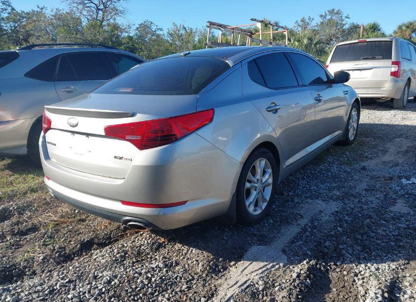 Photo 4 of 2013 Kia Optima EX (VIN 5XXGN4A73DG212883)
