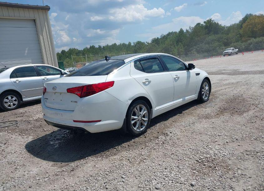Photo 4 of 2013 Kia Optima EX (VIN 5XXGN4A73DG236861)