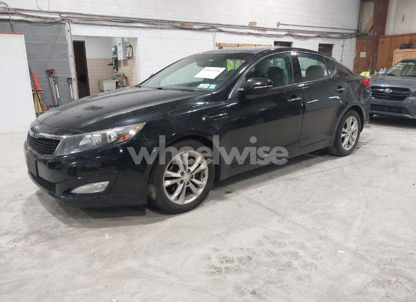 Photo 2 of 2013 Kia Optima EX (VIN 5XXGN4A73DG254485)