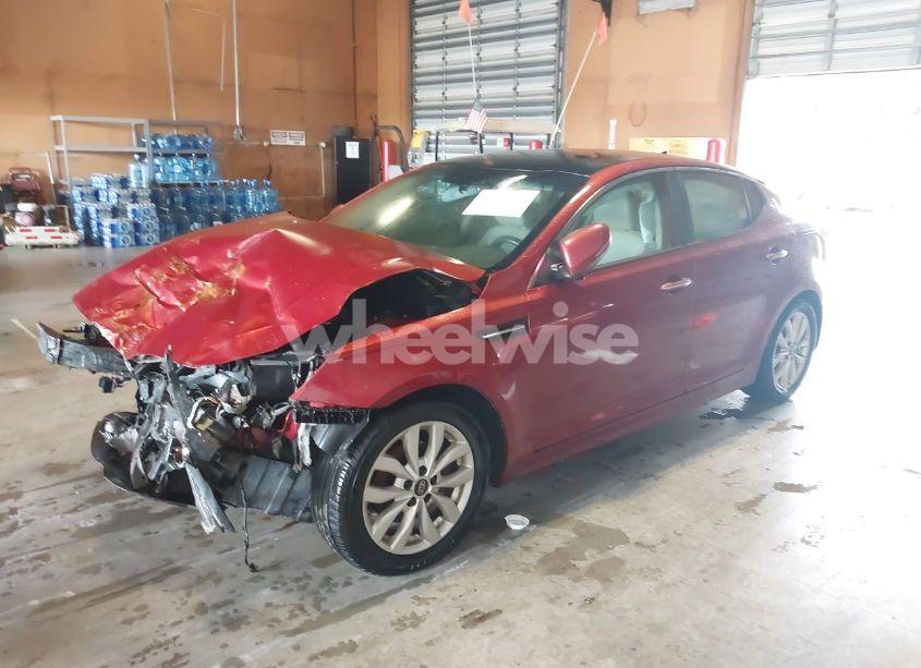 Photo 2 of 2014 Kia Optima EX (VIN 5XXGN4A73EG268436)