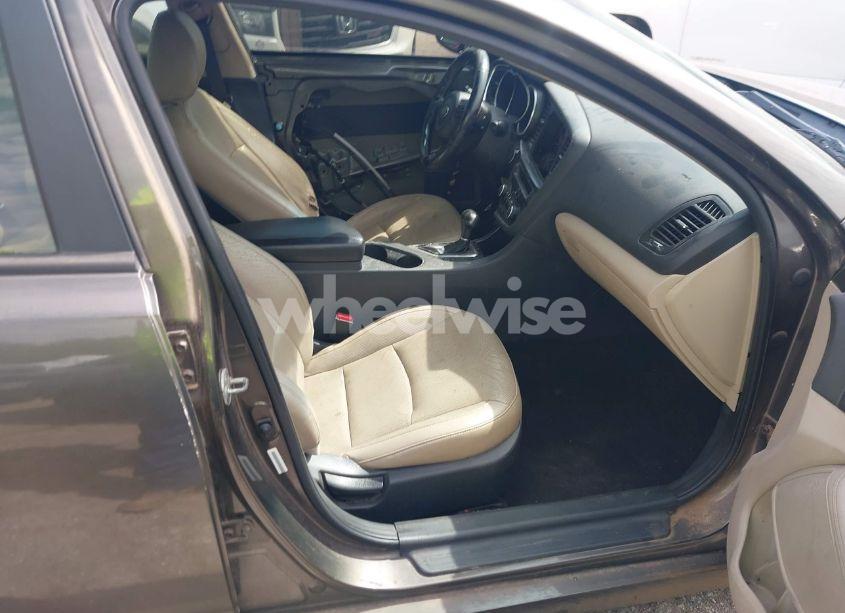 Photo 5 of 2014 Kia Optima EX (VIN 5XXGN4A73EG300947)