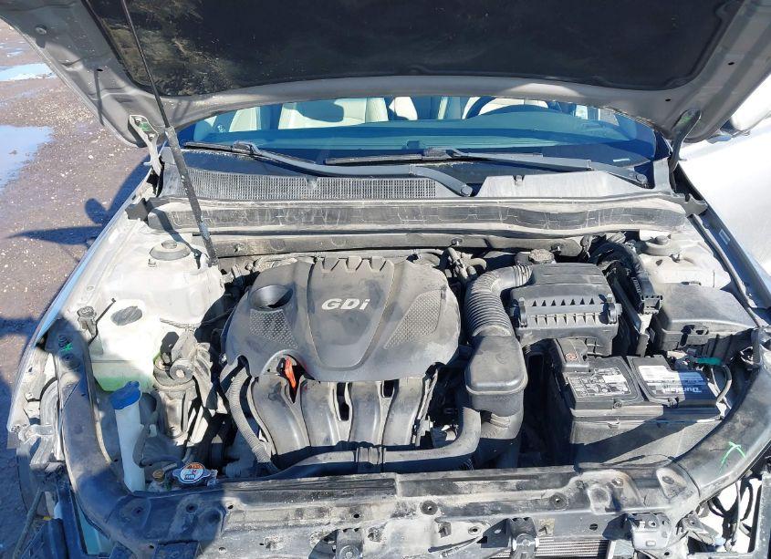 Photo 10 of 2015 Kia Optima EX (VIN 5XXGN4A73FG445777)