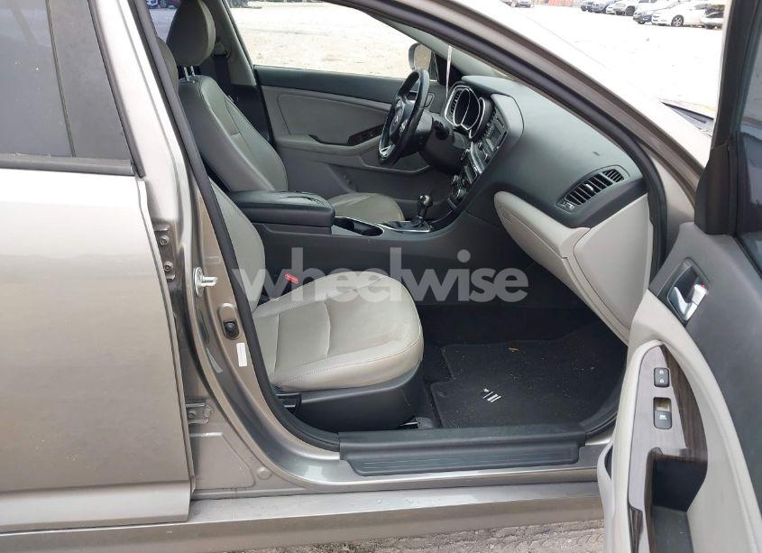 Photo 5 of 2015 Kia Optima EX (VIN 5XXGN4A73FG470310)