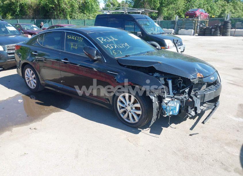 2015 Kia Optima EX (VIN 5XXGN4A73FG502978) main photo