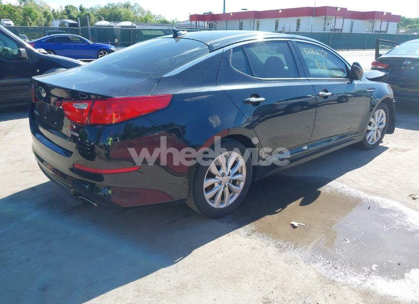 Photo 4 of 2015 Kia Optima EX (VIN 5XXGN4A73FG502978)