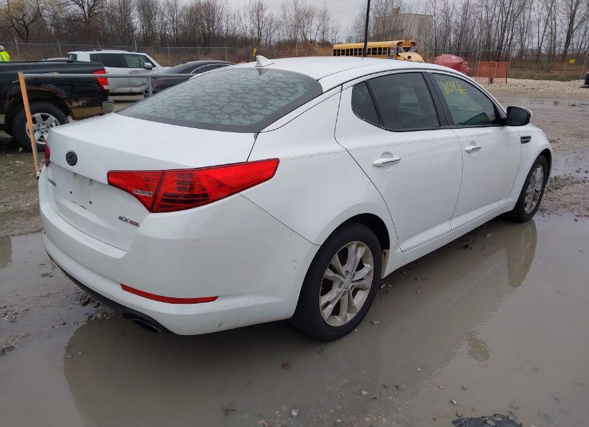 Photo 4 of 2012 Kia Optima EX (VIN 5XXGN4A74CG018703)