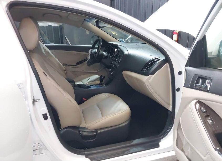 Photo 5 of 2012 Kia Optima EX (VIN 5XXGN4A74CG029619)