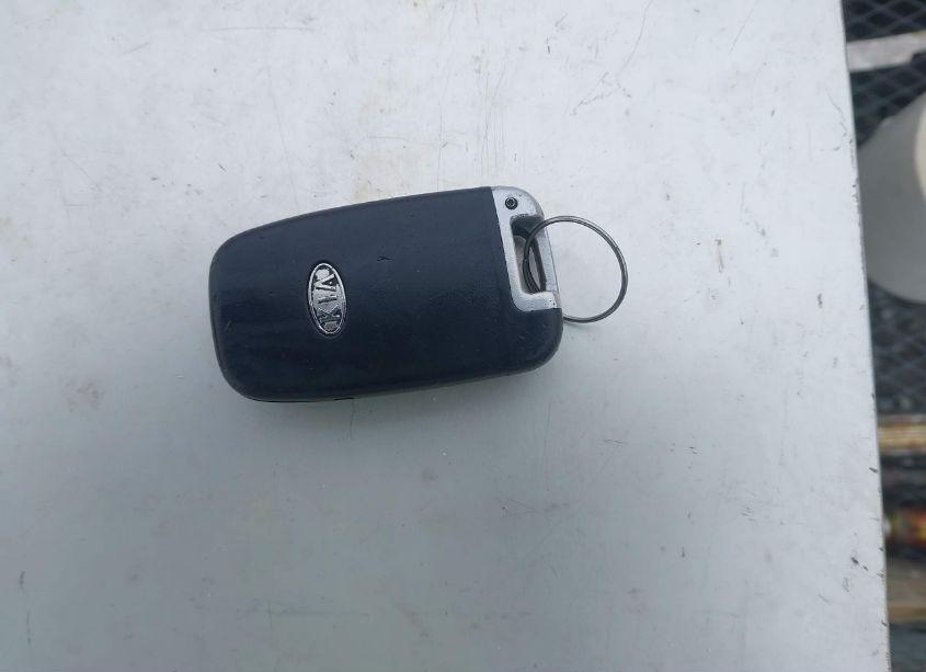 Photo 11 of 2012 Kia Optima EX (VIN 5XXGN4A74CG084667)