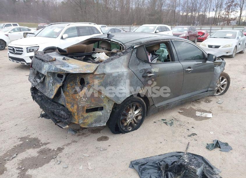 Photo 4 of 2013 Kia Optima EX (VIN 5XXGN4A74DG158493)