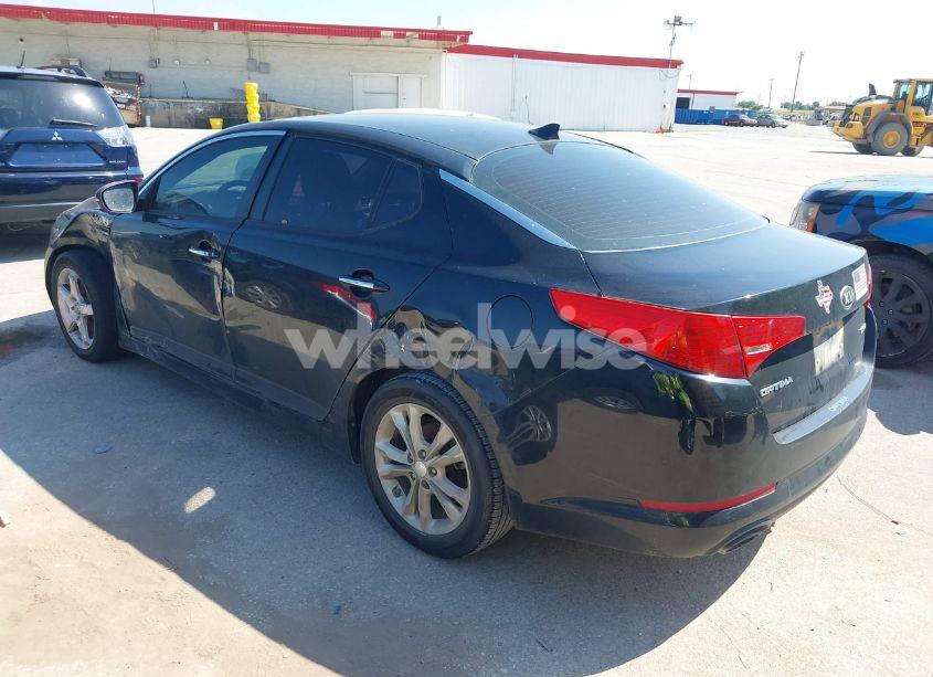 Photo 3 of 2013 Kia Optima EX (VIN 5XXGN4A74DG163743)