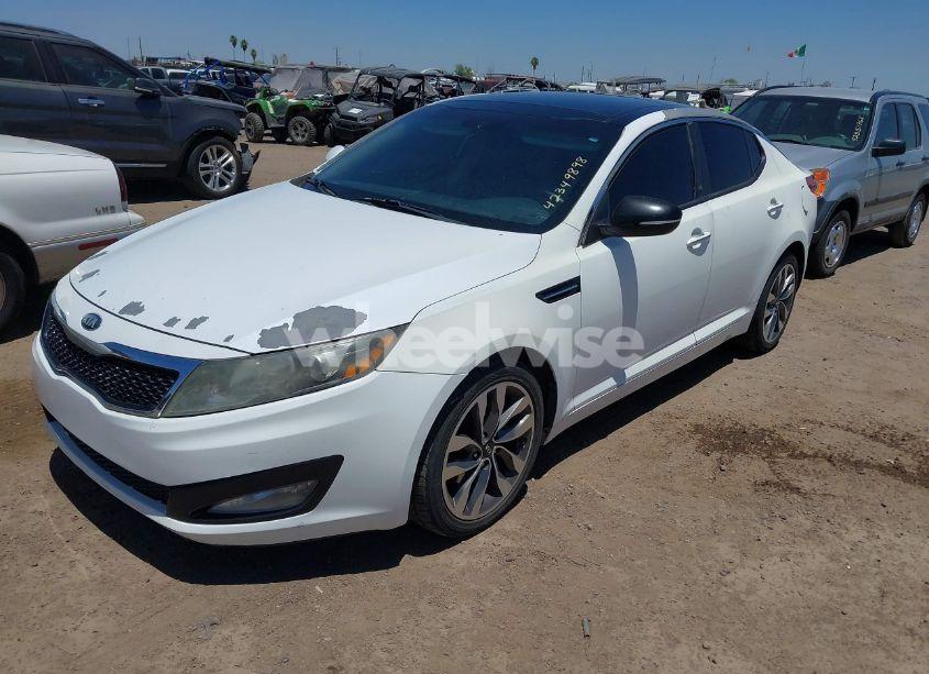Photo 2 of 2013 Kia Optima EX (VIN 5XXGN4A74DG165282)