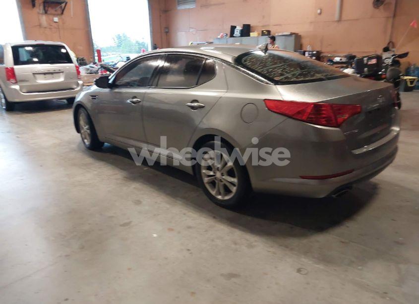 Photo 3 of 2013 Kia Optima EX (VIN 5XXGN4A74DG165525)