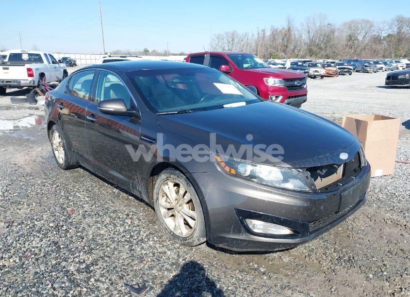 2013 Kia Optima EX (VIN 5XXGN4A74DG174838) main photo