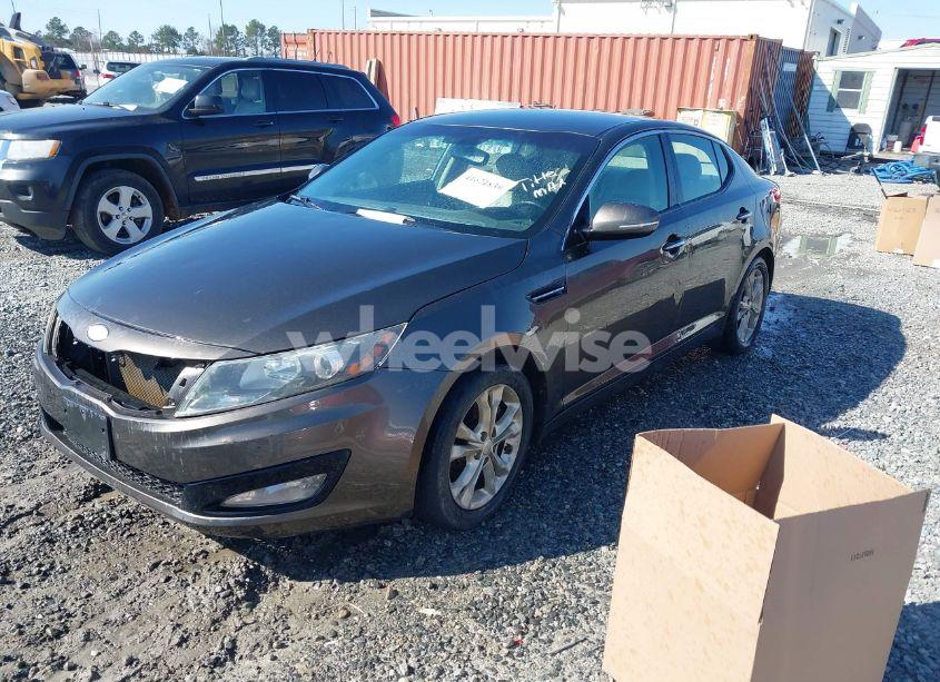 Photo 2 of 2013 Kia Optima EX (VIN 5XXGN4A74DG174838)
