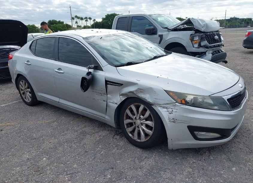 2013 Kia Optima EX (VIN 5XXGN4A74DG178971) main photo