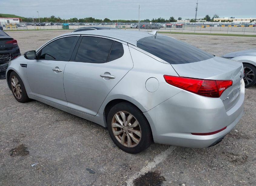 Photo 3 of 2013 Kia Optima EX (VIN 5XXGN4A74DG178971)