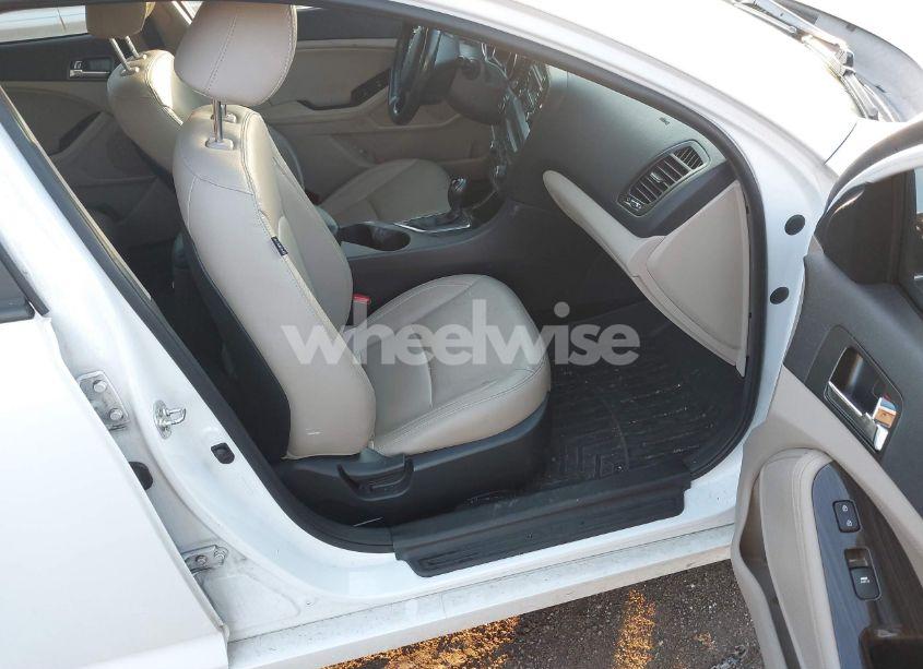 Photo 5 of 2013 Kia Optima EX (VIN 5XXGN4A74DG244838)