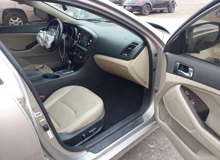 Photo 5 of 2014 Kia Optima EX (VIN 5XXGN4A74EG341944)