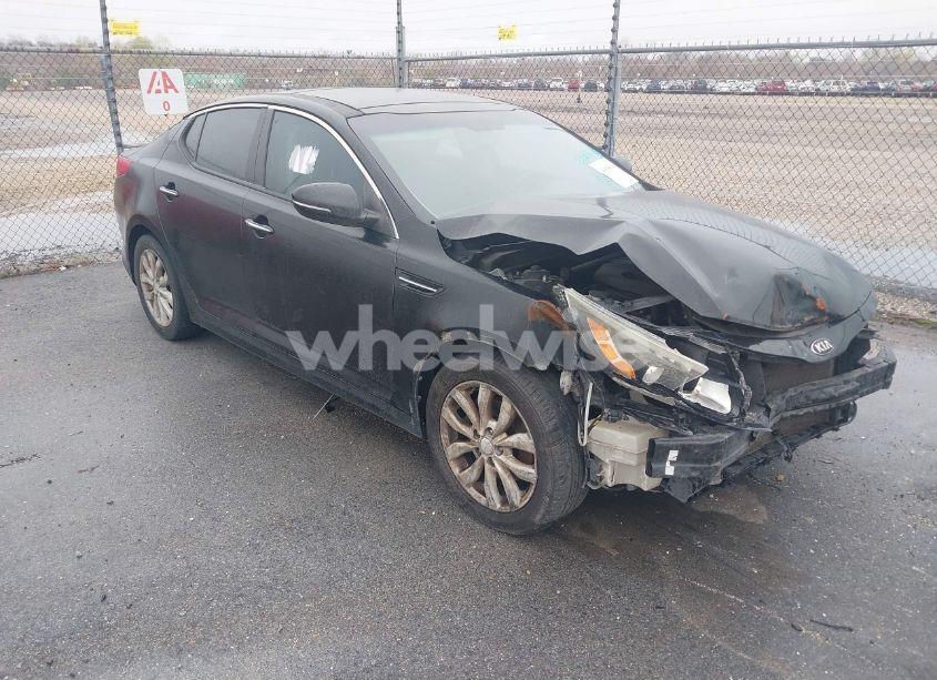 2015 Kia Optima EX (VIN 5XXGN4A74FG406986) main photo