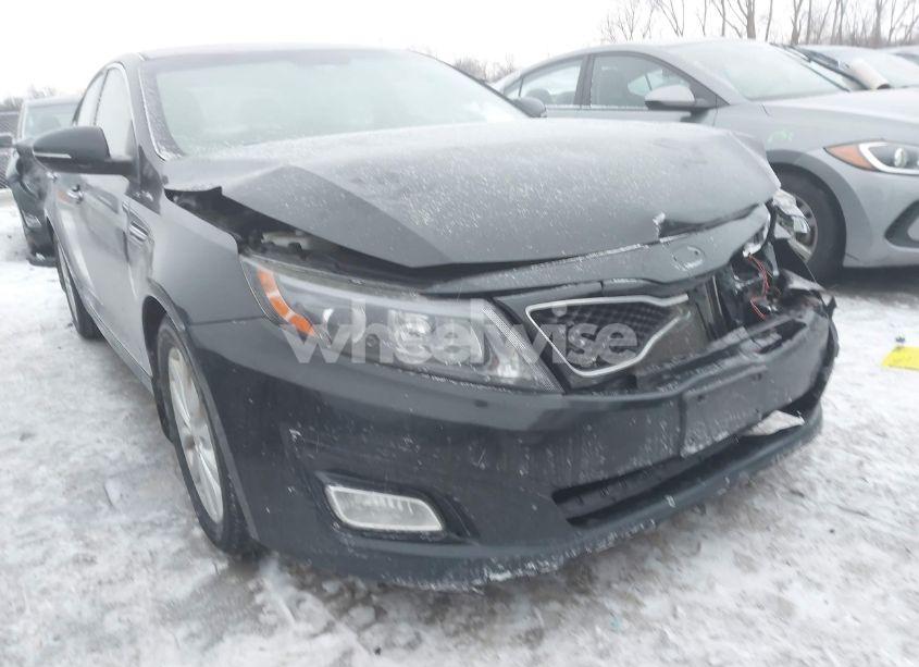 2015 Kia Optima EX (VIN 5XXGN4A74FG412061) main photo