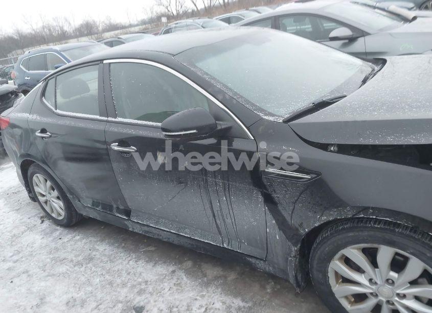Photo 13 of 2015 Kia Optima EX (VIN 5XXGN4A74FG412061)