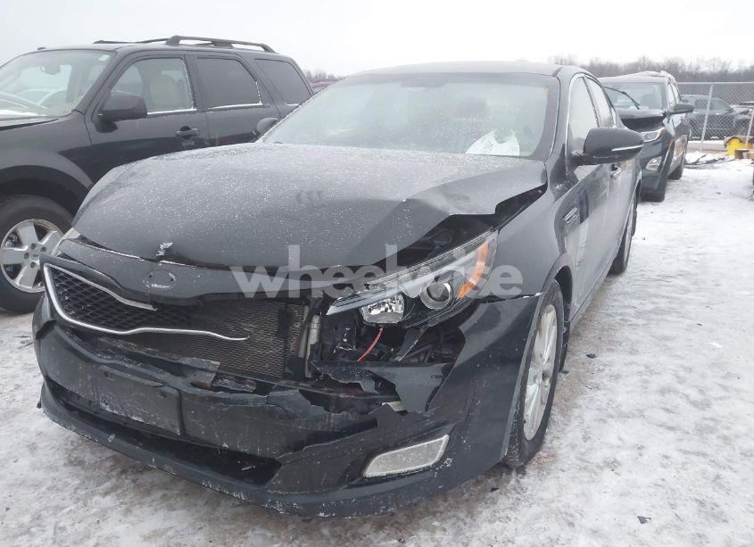 Photo 2 of 2015 Kia Optima EX (VIN 5XXGN4A74FG412061)