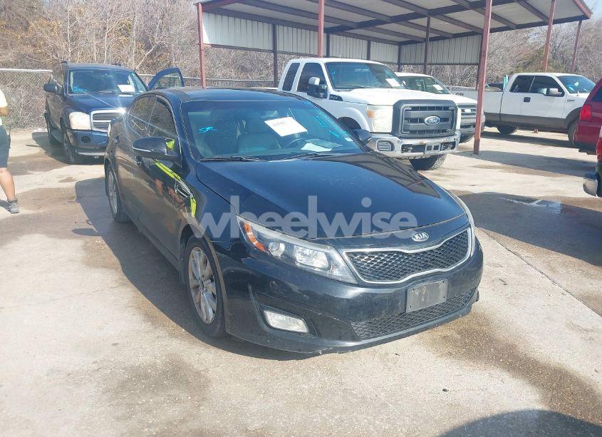 2015 Kia Optima EX (VIN 5XXGN4A74FG415901) main photo