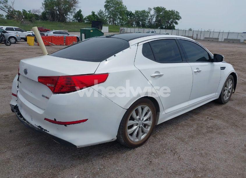 Photo 4 of 2015 Kia Optima EX (VIN 5XXGN4A74FG423738)
