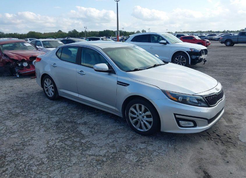 2015 Kia Optima EX (VIN 5XXGN4A74FG436182) main photo